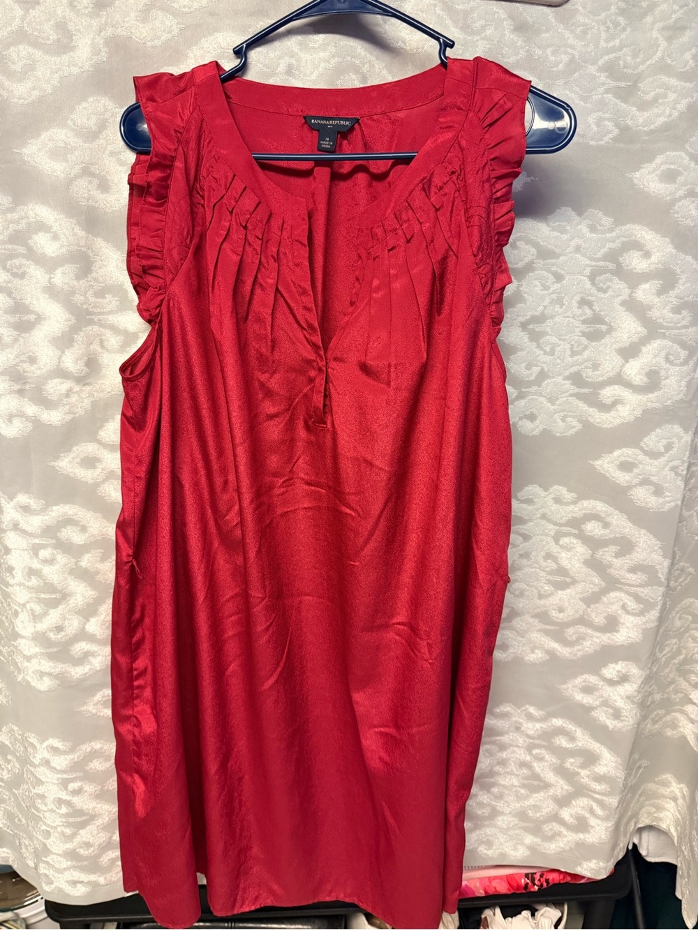 Banana Republic Red Sleeveless Ruffle Pleat Shift Dress